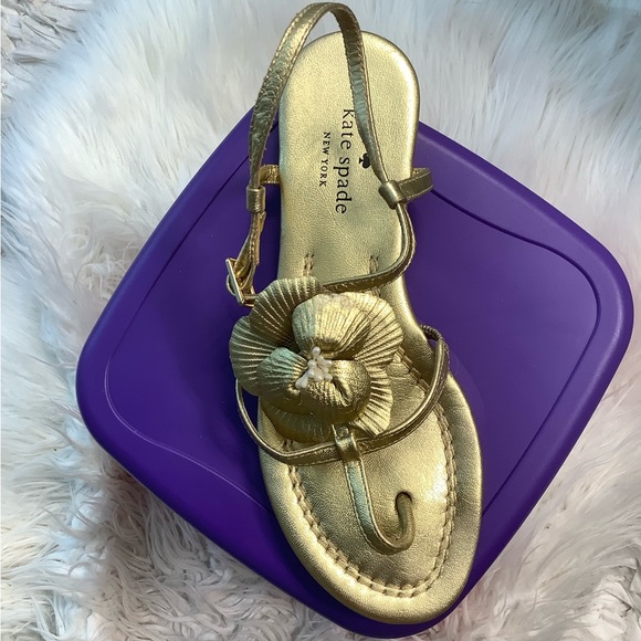 Kate Spade Gold Pearls-in-Flower Flat Sandals. 7 - Picture 3 of 8